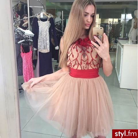 Wieczorowe Sukienki Moda