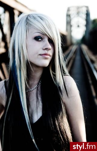 EMO Alternatywne Średnie Fryzury