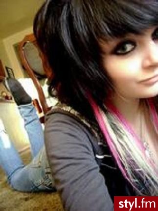 EMO Alternatywne Średnie Fryzury