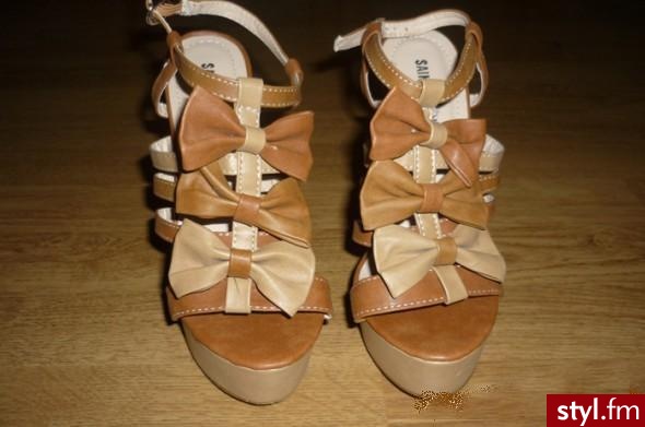 Szpilki Buty Moda