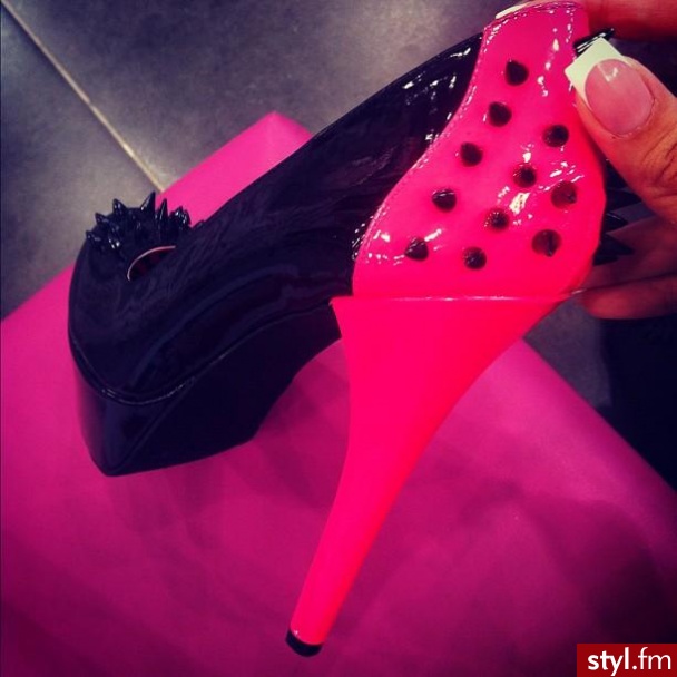 Szpilki Buty Moda