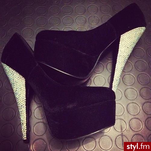 Szpilki Buty Moda