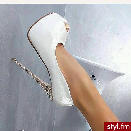 Szpilki Buty Moda