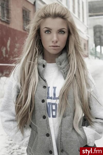 Blond Rozpuszczone Proste Na co dzień Długie Fryzury