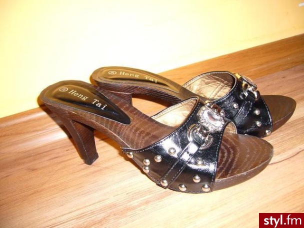 Pozostałe Buty Moda