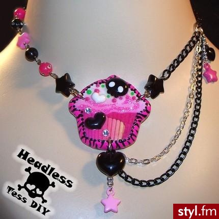 http://www.etsy.com/shop.php?user_id=5456995 - Pozostałe Dodatki Moda