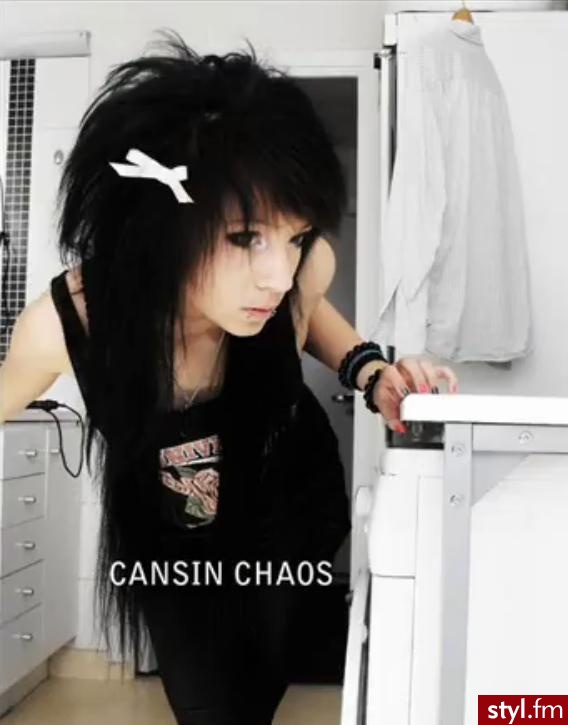 Cansin Chaos - EMO Alternatywne Średnie Fryzury