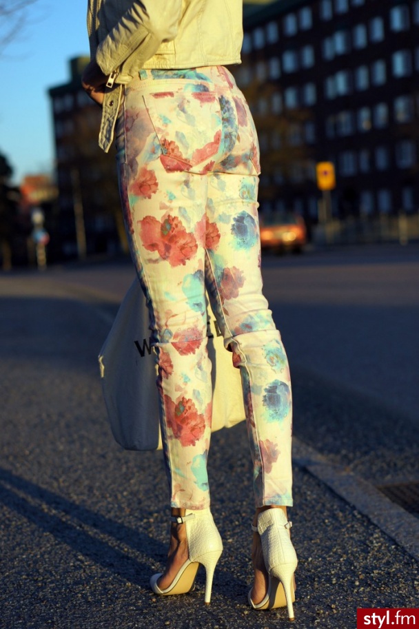 Jeansy Spodnie Moda