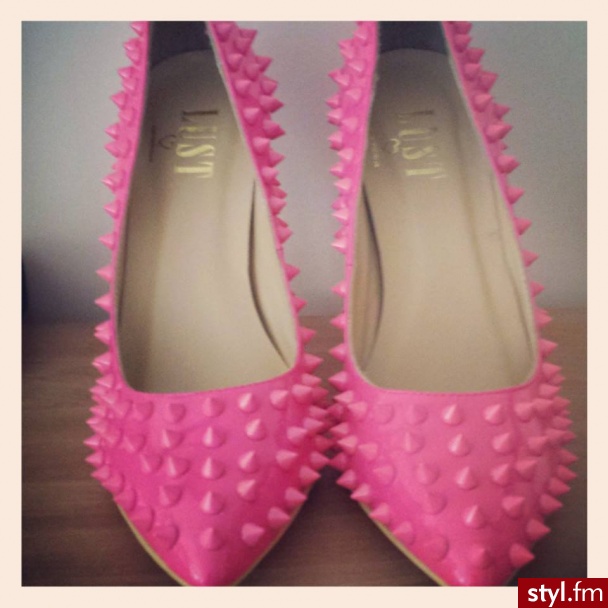 Szpilki Buty Moda