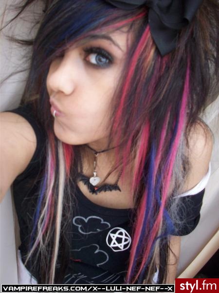 EMO Alternatywne Średnie Fryzury