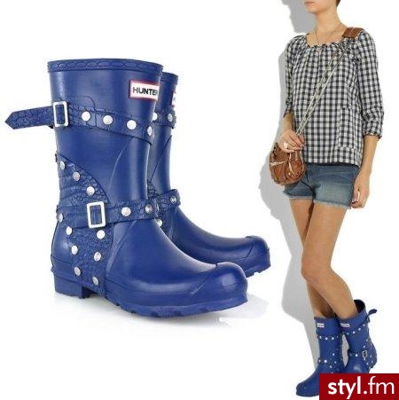 Kalosze Hunter. Kalosze Hunter. Kalosze pochodzą z limitowanej edycji. Można je kupić w internetowym sklepie Net-A-Porter. Kosztują ok. 157 euro. - Pozostałe Buty Moda