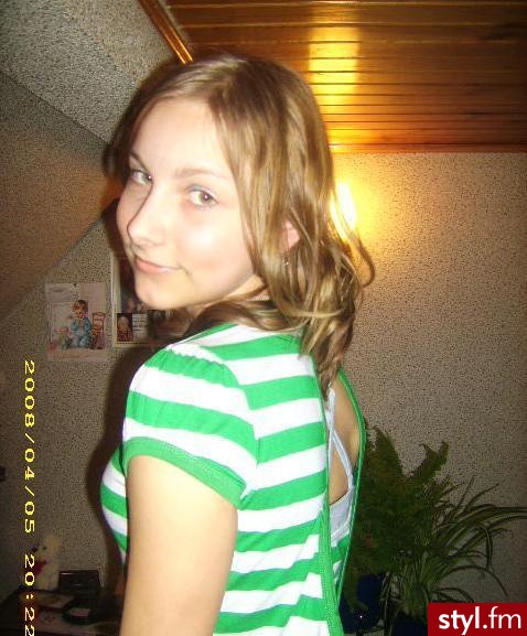 Średnie Fryzury