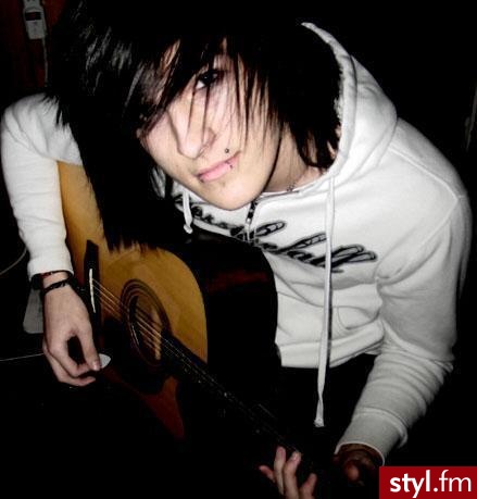 EMO Alternatywne Średnie Fryzury