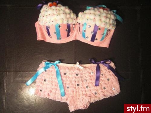 Komplety Bielizna Moda