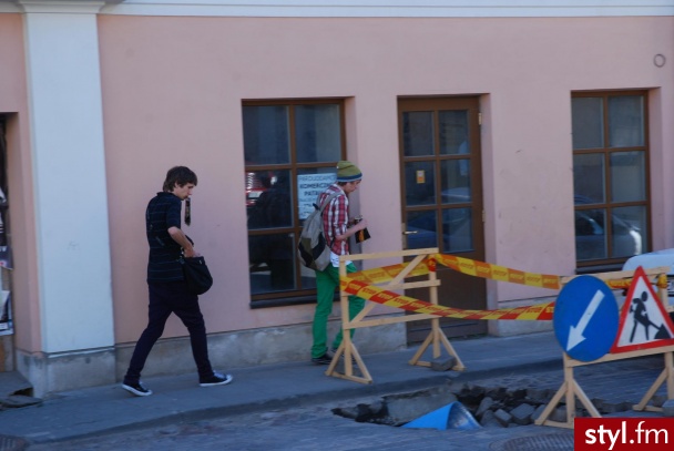 chłopcy złapani w Wilnie : > - Moda uliczna Inne Moda