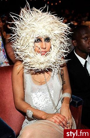 Lady gaga - Nakrycia głowy Dodatki Moda