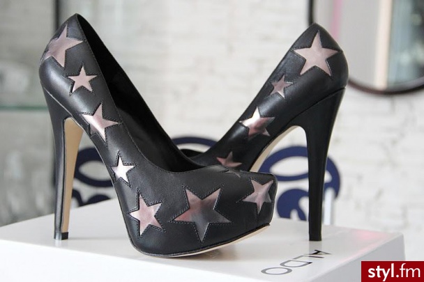 Szpilki Buty Moda