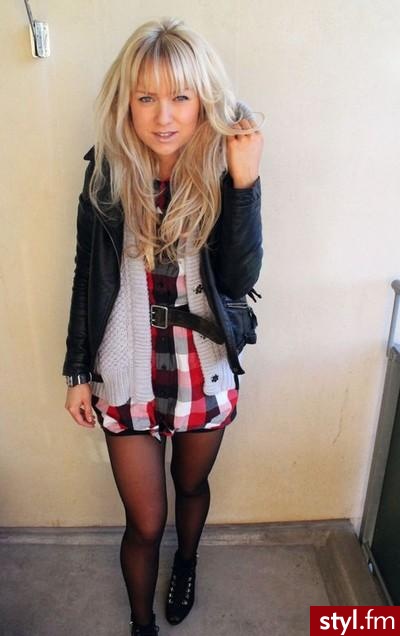 jak juz jest to pisac : > - Moda uliczna Inne Moda