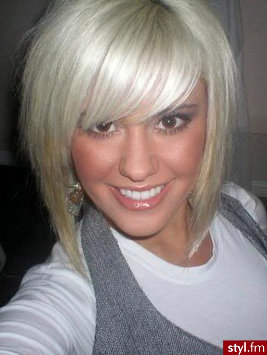Blond Rozpuszczone Proste z grzywką Na co dzień Krótkie Fryzury