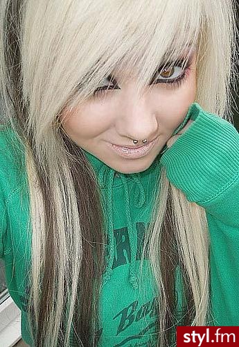 EMO Alternatywne Średnie Fryzury