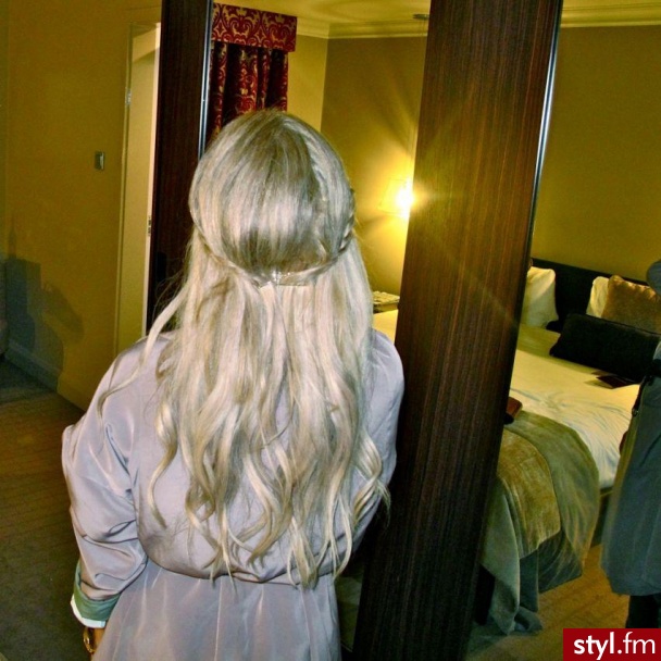 Blond Rozpuszczone Kręcone Na co dzień Długie Fryzury