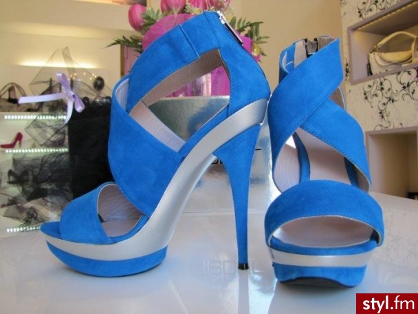 Szpilki Buty Moda