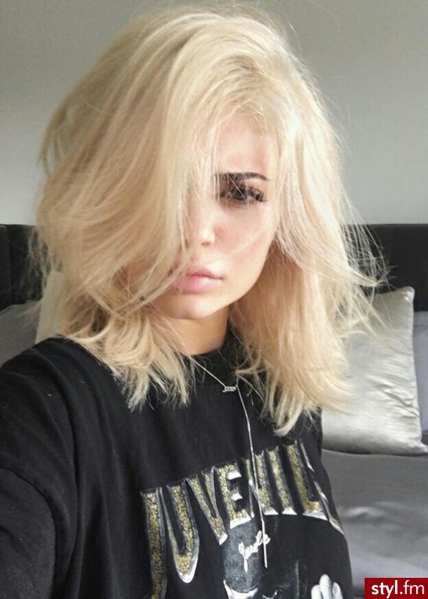 Średnie Fryzury