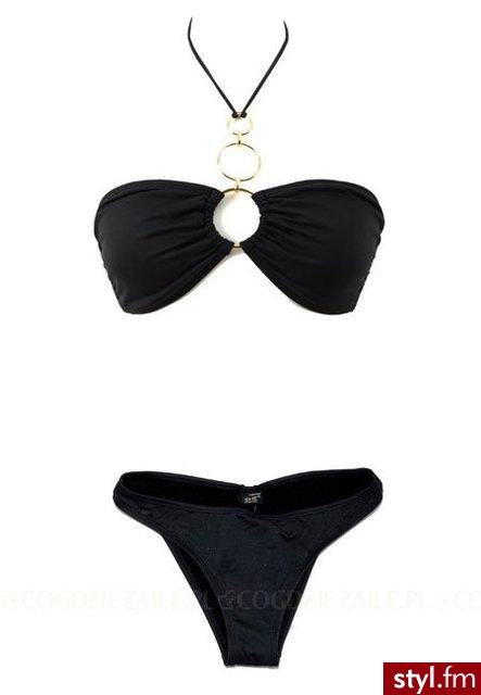 INFORMACJE O PRODUKCIE:
Seksownie wykrojone, dwuczęściowe bikini z elastycznego, przewiewnego materiału w czarnym kolorze. Z marszczonym staniczkiem, biżuteryjnymi detalami (supermodne kółka!) i fantazyjnym wiązaniem na szyi oraz mocno wyciętymi majteczk - Pozostałe Ciuchy Moda