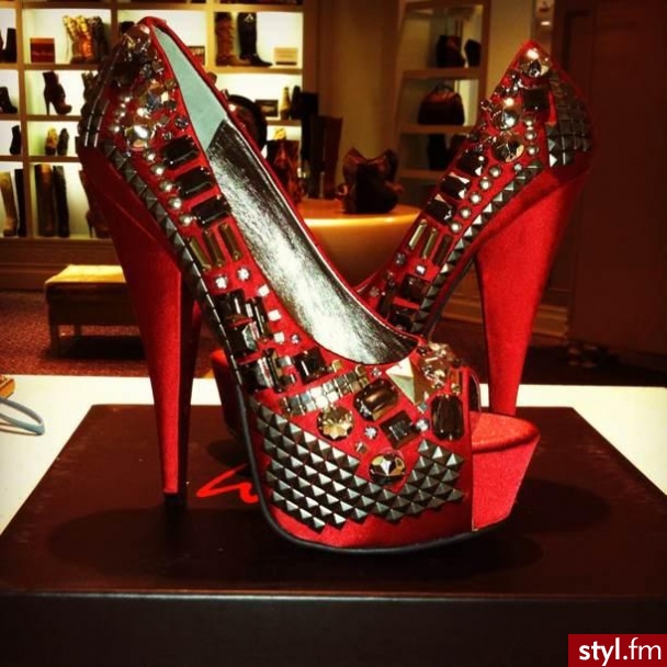 Szpilki Buty Moda