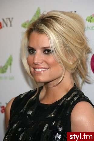 Jessica Simpson . - Makijaże