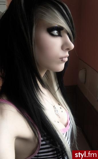 EMO Alternatywne Średnie Fryzury