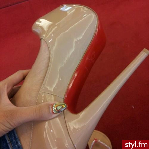 Szpilki Buty Moda