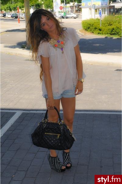 Roza - Pozostałe Ciuchy Moda