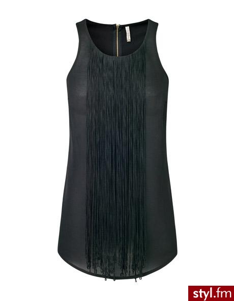 Tank top with fringe on front. Pobrano ze strony: http://www.stradivarius.com/en/collection/t-shirts/detalle/1797_tank-top-with-fringe-on-front- - Misz-masz