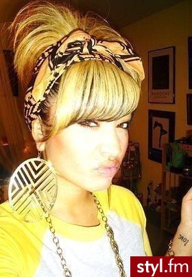 Puff hehh ;> - Nakrycia głowy Dodatki Moda