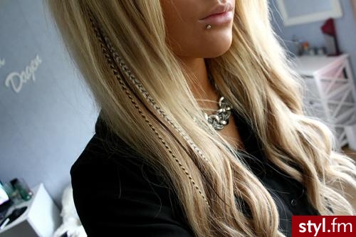 Blond Rozpuszczone Kręcone Na co dzień Długie Fryzury