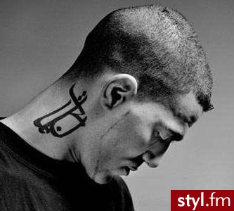 podoba mi sie jego tatuaz...:* - Tatuaże