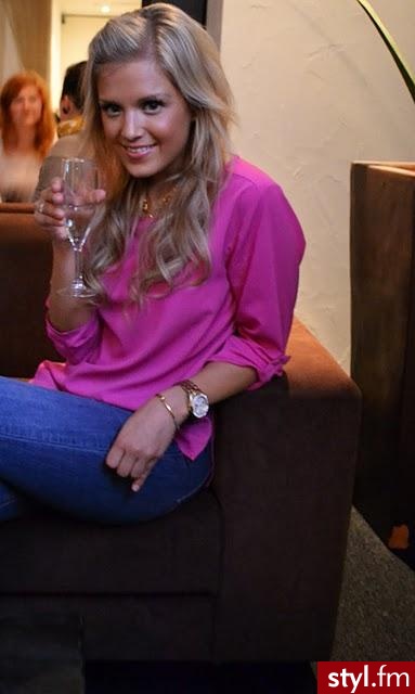 Blond Rozpuszczone Kręcone Na co dzień Średnie Fryzury