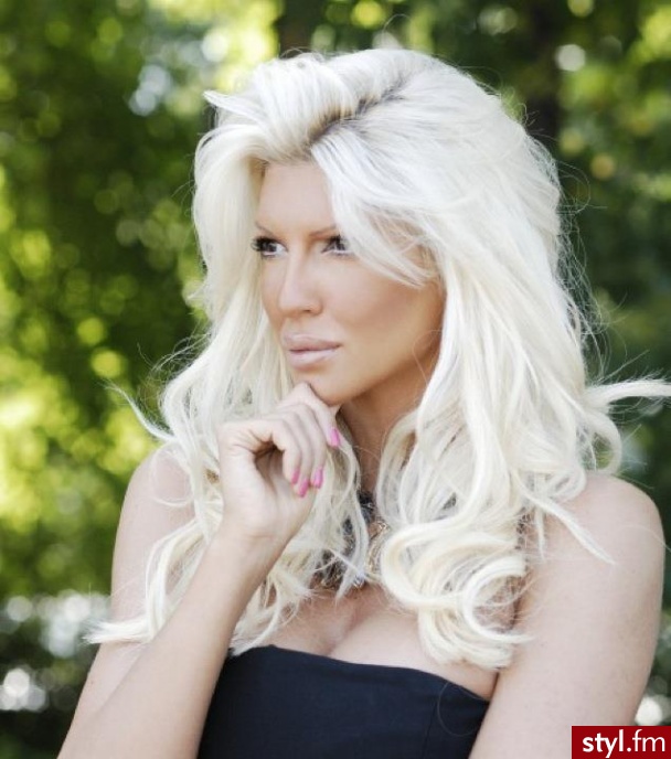 Blond Rozpuszczone Kręcone Na co dzień Długie Fryzury