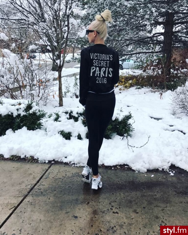 Kurtki Okrycia Moda