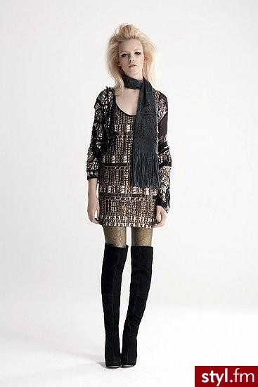 Jeżeli zdjęcie znajduje się już w galerii poproszę o link - Moda uliczna Inne Moda
