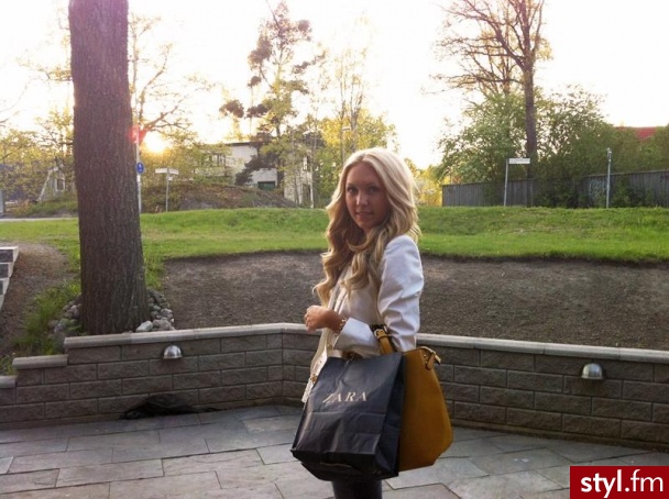 Blond Rozpuszczone Kręcone Na co dzień Długie Fryzury