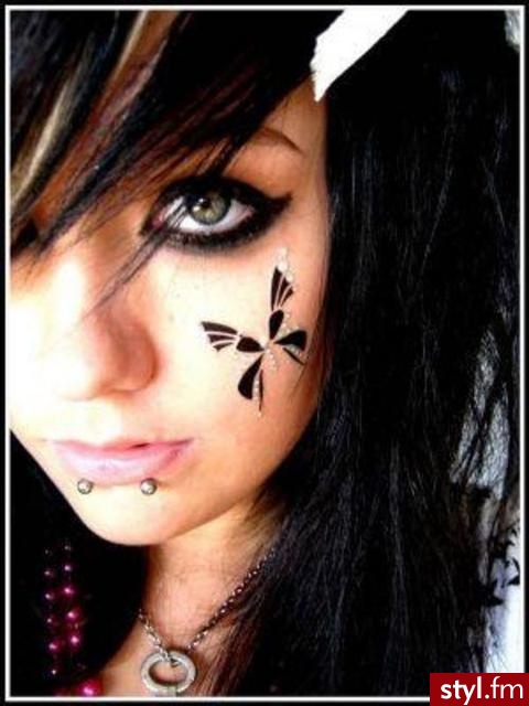 EMO Alternatywne Średnie Fryzury