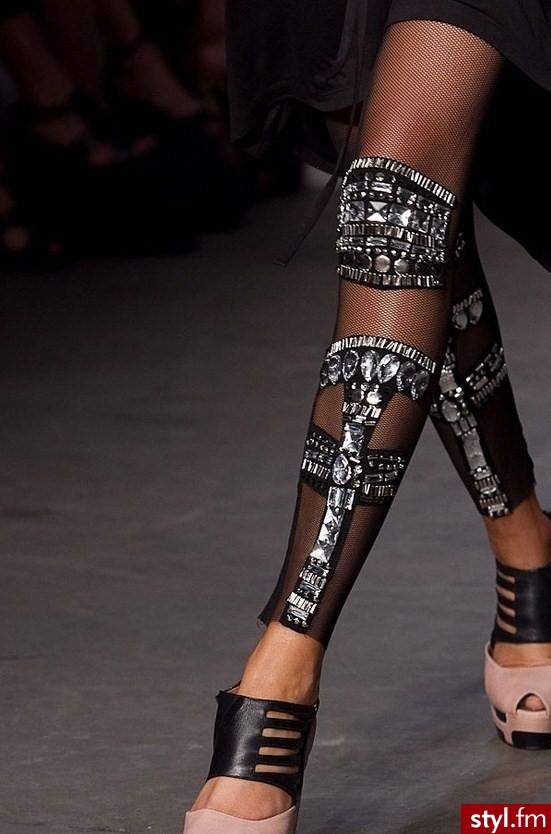 Leginsy Spodnie Moda