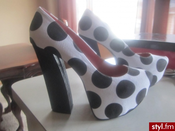 Sandały Buty Moda