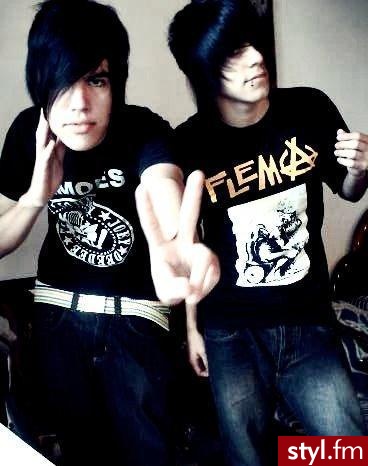 EMO Alternatywne Średnie Fryzury