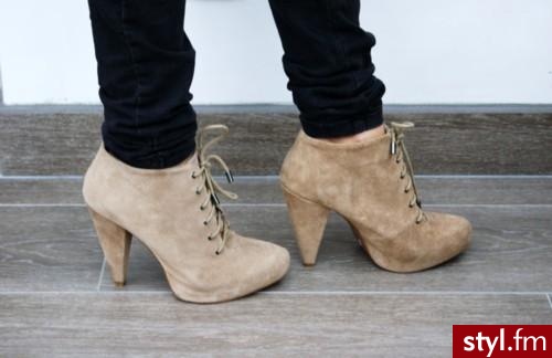 Pozostałe Buty Moda