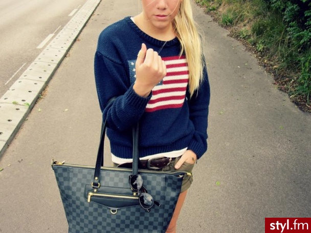 Swetry Ciuchy Moda
