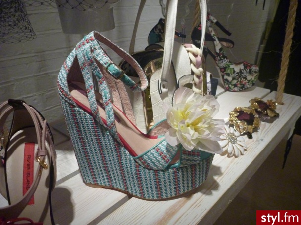 Pozostałe Buty Moda