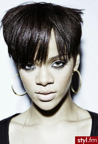 rihanna - Krótkie Fryzury